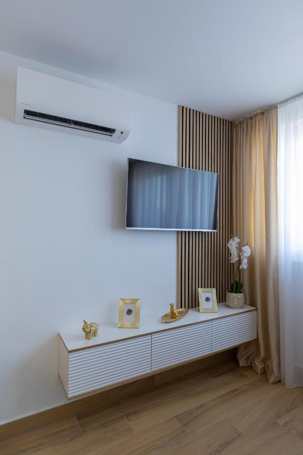 Apartment Golden View Luxury